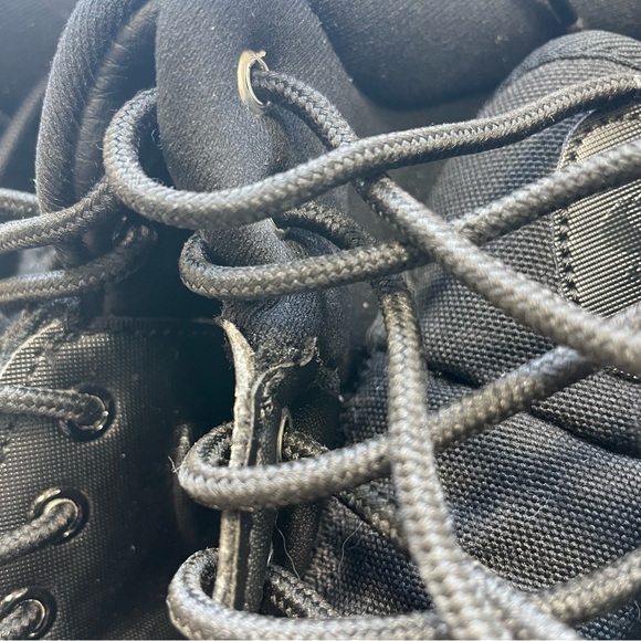 Youth Nike Shoes - Picture 7 of 12